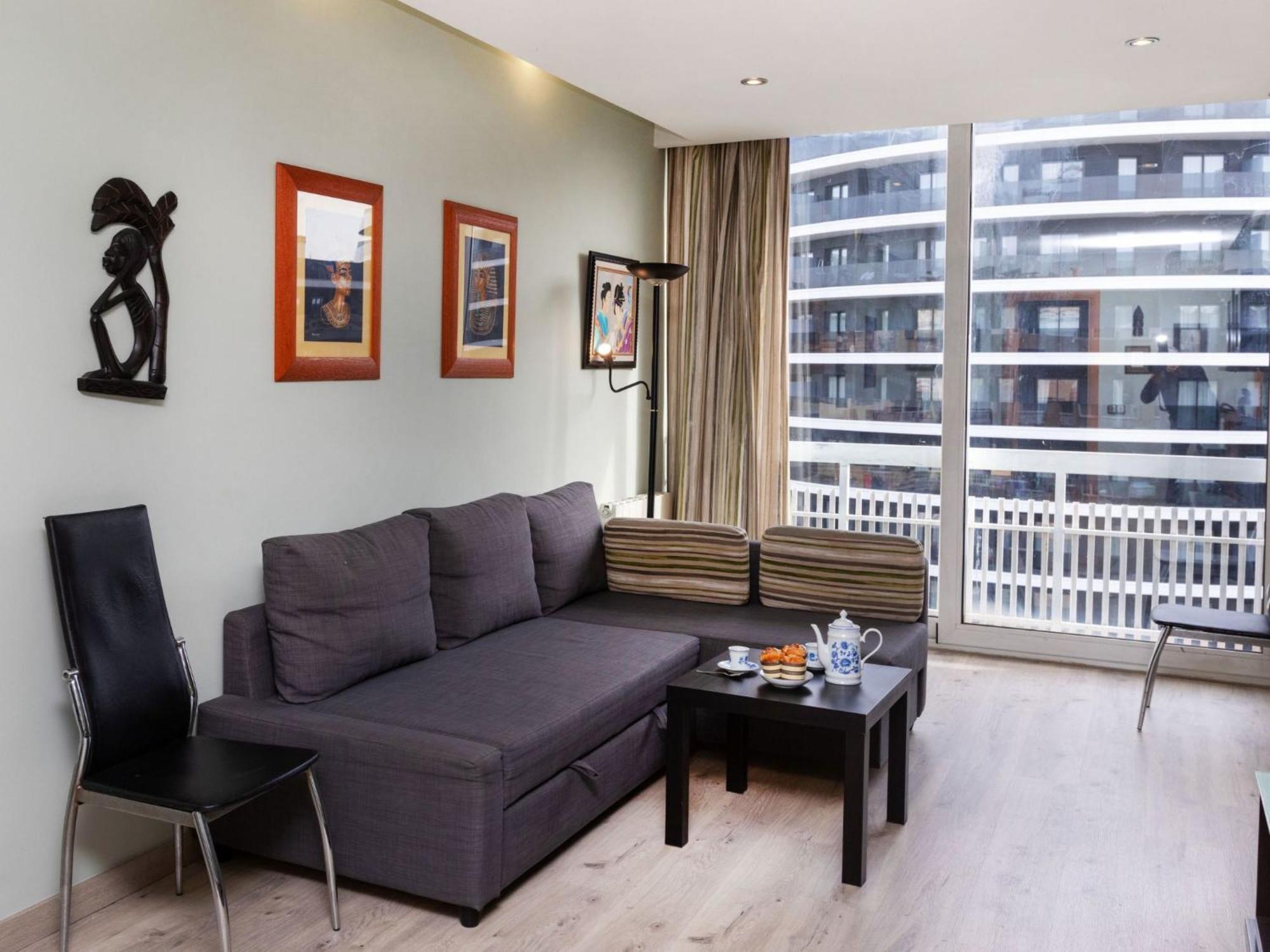 Appartement Sants-montjuic Rambla Badal By Interhome